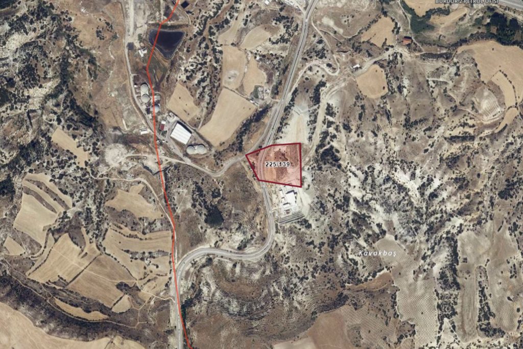 BURDUR AK EMLAK’TAN – Ana Yol Üzerinde Kat Karşılığı veya Satış için 26 Dönüm Arazi